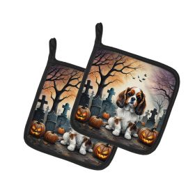 Cavalier Spaniel Spooky Halloween Pair of Pot Holders Kitchen Heat Resistant Pot Holders Sets Oven Hot Pads for Cooking Baking BBQ, 7 1/2 x 7 1/2